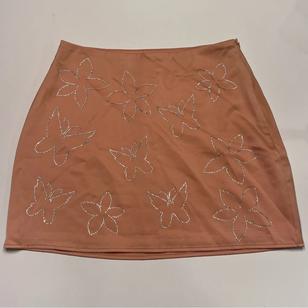 Le Lis Crop Camisole Top & Mini Skirt‎ Set in Nude Peach Rhinestones Size XS/S